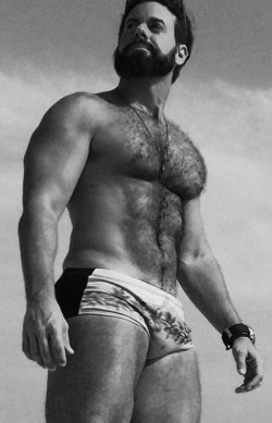 Fur, Tats, Leather and Scruff...