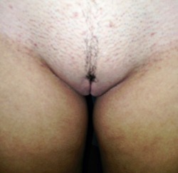 jennyxxxstylez:  jennyxxxstylez:  My pussy  http://jennyxxxstylez.tumblr.com  Looks edible:)~