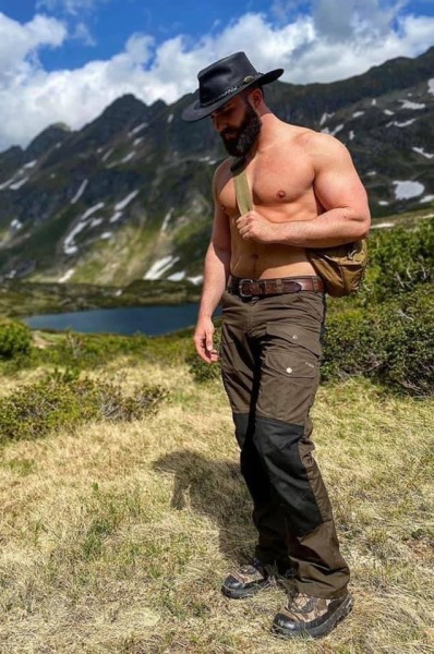 mouthwatering-men: