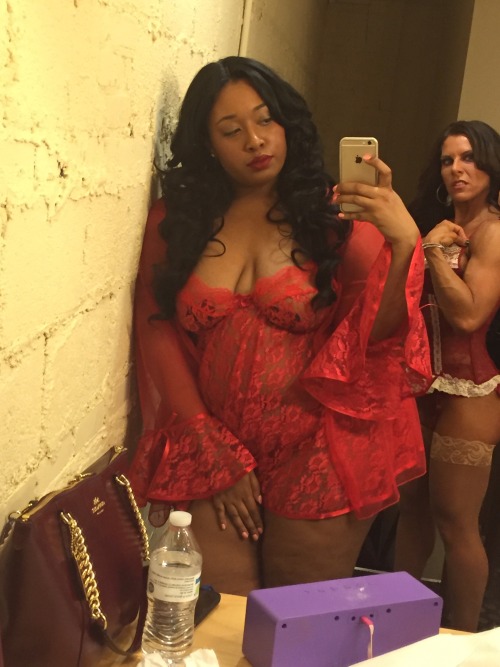 dahmdot:  So I modeled in lingerie tonight