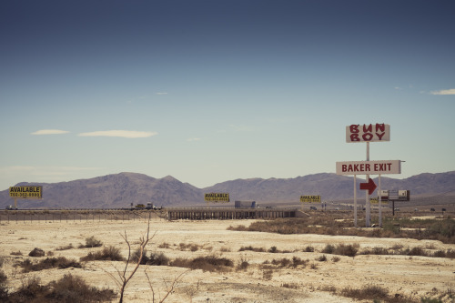 spookysouthwest: fujixpro: Abandoned Motel in the Mojave Desert / Nevada Fujifilm X-T1 &amp; X-