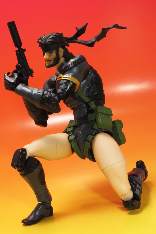 gothboss:ohfuct:Snake’s thighs under all the gear.Why does everyone in the Metal Gear universe have 