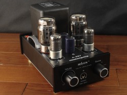 adrimarcos:  Relyon KT-88 Headphone Amp