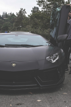 envyavenue:Lamborghini Aventador Black Edition | Photographer