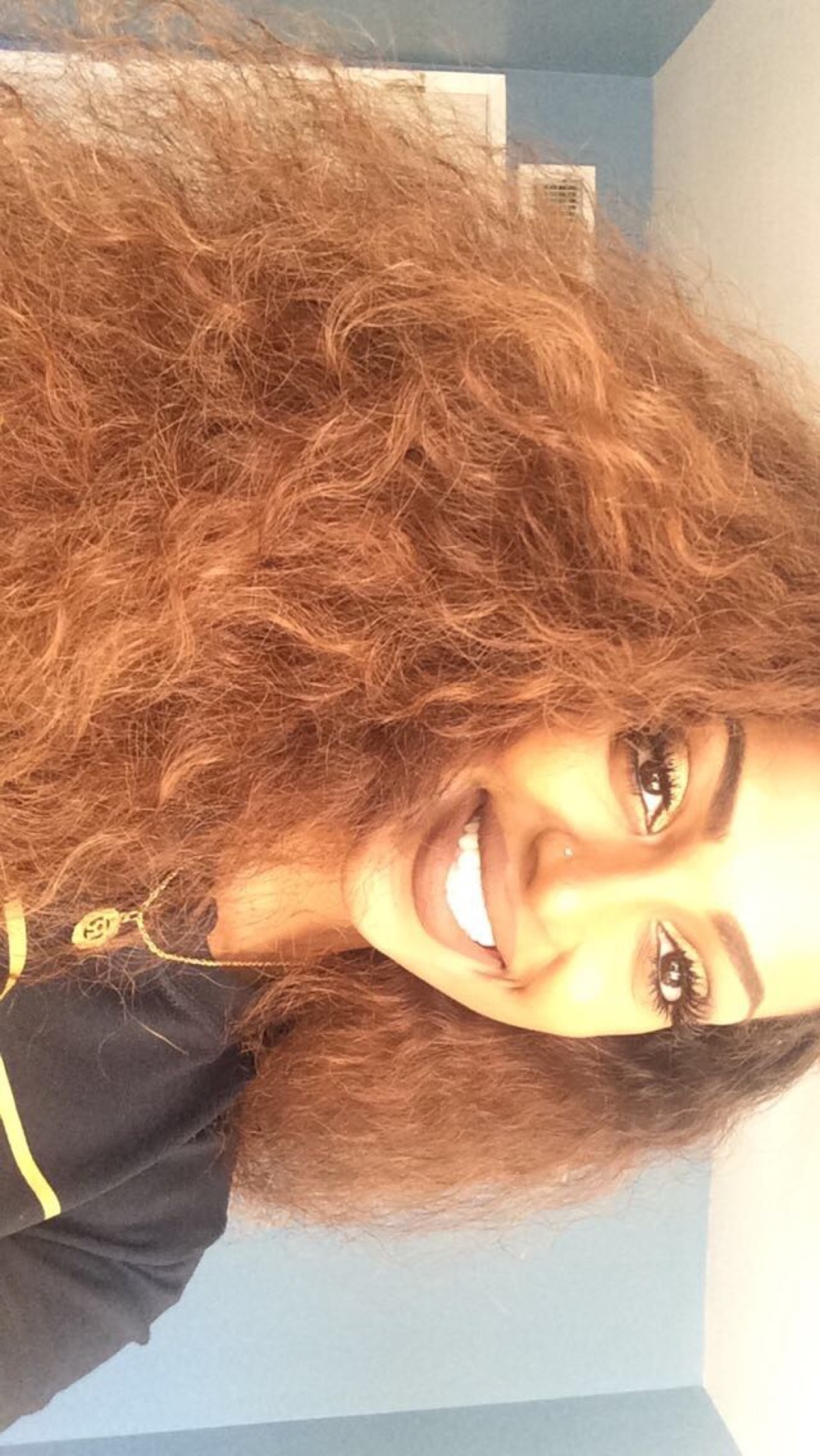 yeezys-girl:  dopest-ethiopian:  smile like the direct deposit just hit  