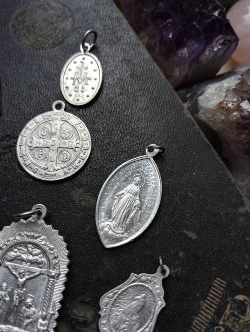 Miraculous medals found at the flea market yesterday.tumblr | Instagram | Etsy Shop