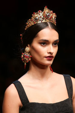 girlannachronism:  Dolce & Gabbana spring