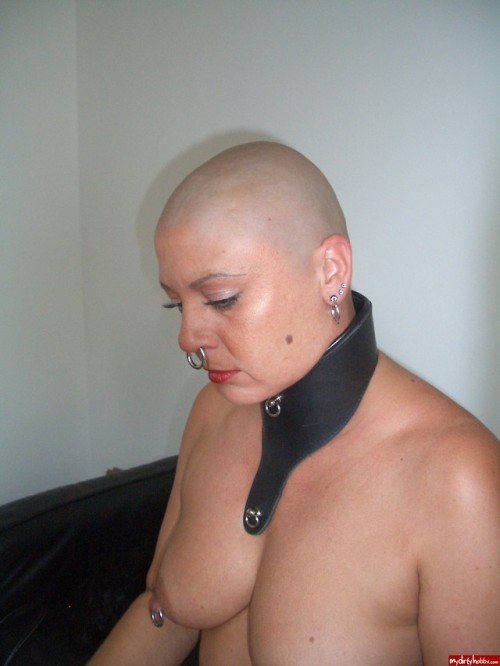 piercedpiggy:The bald woman returns!