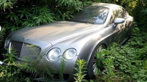 XXX Abandoned luxury cars… Nudes & photo
