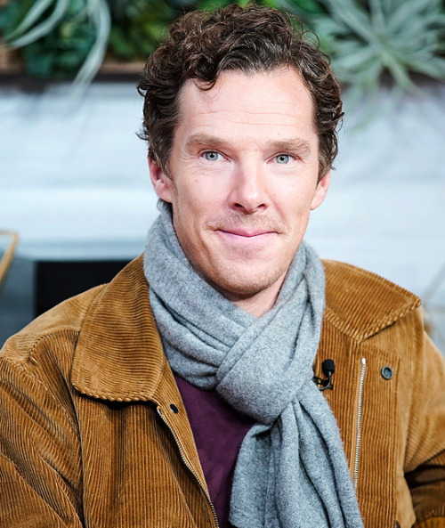 Benedict Cumberbatch visits BuzzFeed&rsquo;s &ldquo;AM To DM&rdquo; on October 22, 2019 in New York 
