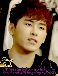fawntwenty:  LOL HOYA 
