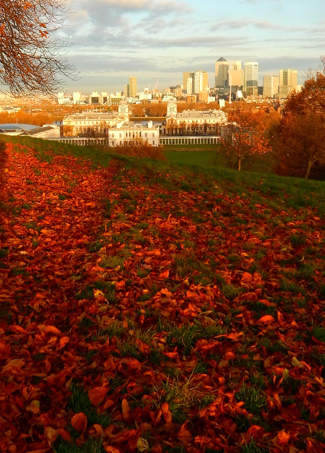 fuckitandmovetobritain:  Great Britain  [6] - Autumn - Hampstead Heath, Llanrwst,
