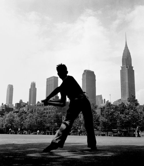 kvetchlandia:
“ Fred Stein Ballfield, New York City 1946
”