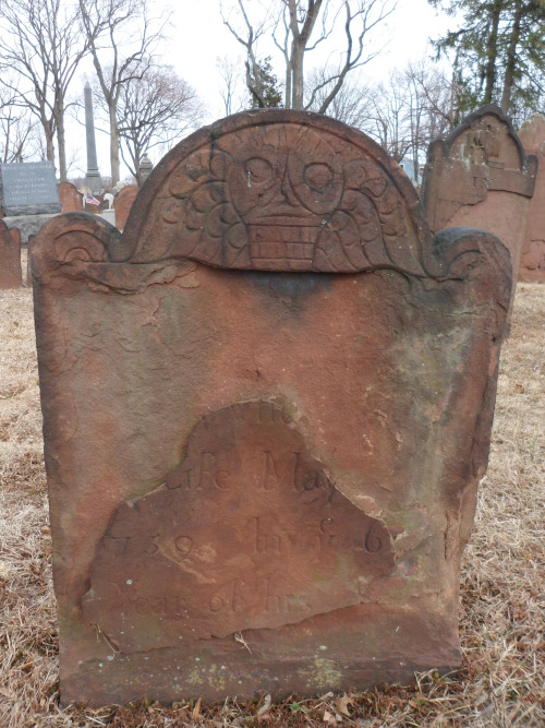 The graves of Esther Brown, Thomas Edgar, Robart Hude Esq, David Stewart, Mary Pierson, (illegible) 