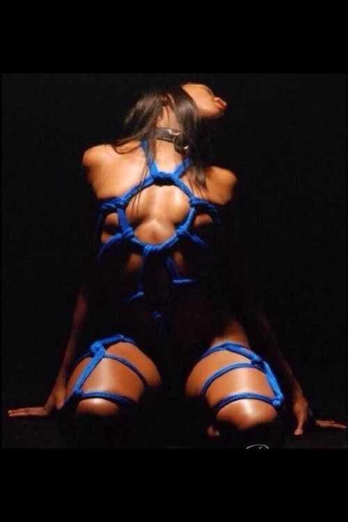 black-sapiosexual:  Tied and tamed.