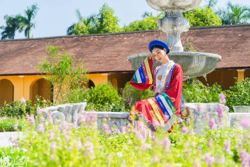 The garden in An Định Palace is now gaining more tourists due to its appearances in recent films and