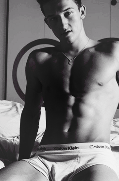 hotfamous-men:  Jack Walton