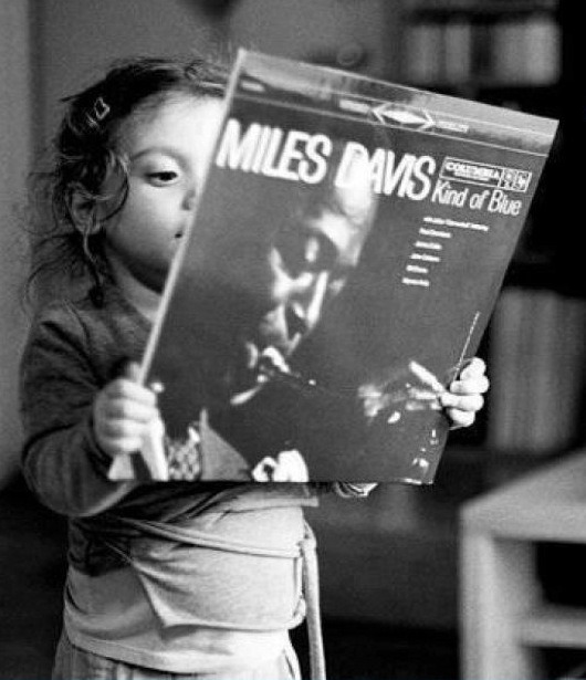 coldwindandiron:  oddiology:  “Miles Davis &amp; Modern Jazz: The Path To Kind