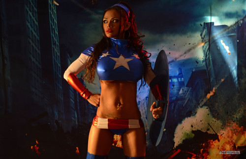 Porn Pics sexy-cosplay-scroll:  Armie Field as Captain