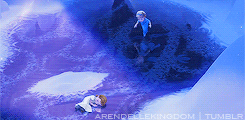 arendellekingdom:Elsa and the Queen comparison. Hair, Smile, Running towards Anna, the jewel and cro