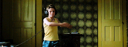 ewan-mcgregor:Billy Elliot (2000) dir. Stephen Daldry