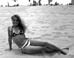 nycnostalgia:  A patriotic sunbather, Coney