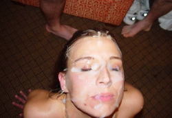 cumshot-crazy:  Full size pic - http://ift.tt/1c0UGWO