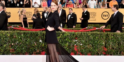 High Heels Blog wantering-blog: SAG Awards Best Dressed: Emma Stone  Get her… via Tumblr