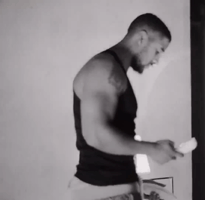 lamarworld1:Omarion booty &amp; 🍆