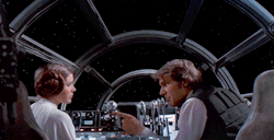 josskuhh:  Han + Leia = Finger Pointing