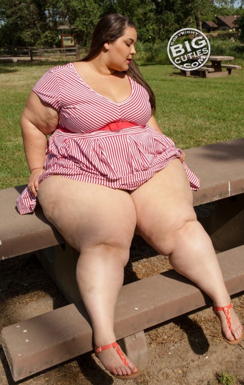 Porn photo fabulousandthick:  Bigcuties BoBerry is so