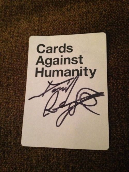 fangirladdie:  After I saw him in The Cripple of Inishmaan, I anxiously waited to meet Daniel Radcliffe at the stage door so I could get this card signed. Because I was toward the back of the crowd, I didn’t think Daniel would even notice the card,