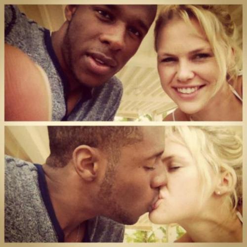 laticaruzeworld:Them full juicz lips made for one other ;)