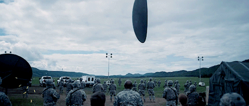 celebritiesandmovies: Arrival (2016) We need to make sure that they understandthe difference between