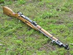 kickthegun:  Izhevsk M44 Carbine, 1948r by