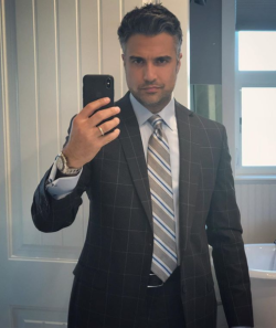 dailyjtvcast:jaimecamil Eat your heart out again #kingsman you don’t need to be English to dress sharp af 👊🏼💥 today’s look for the @cafirefound gala #CFFgala 👉🏼 @dpaulmex #madeinMexico 🇲🇽