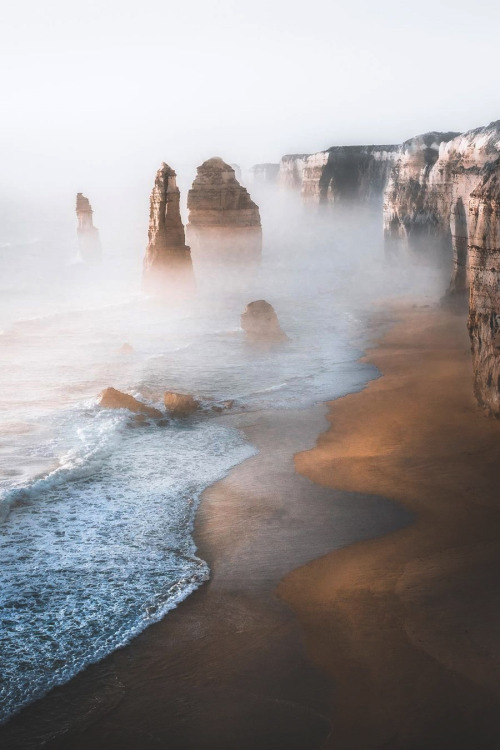 lsleofskye: Golden hour over the Apostles | withluke