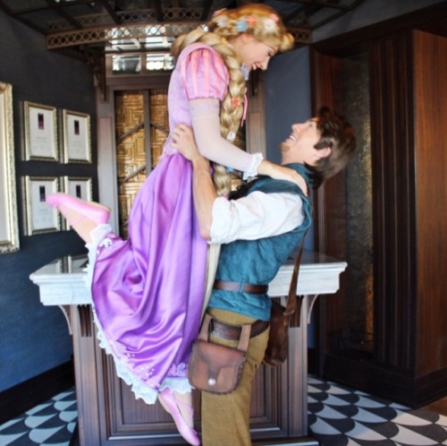 runningracingdancingchasing: Rapunzel and Eugene being SO ADORABLE I CAN’T HANDLE IT.Via Morgan Hall