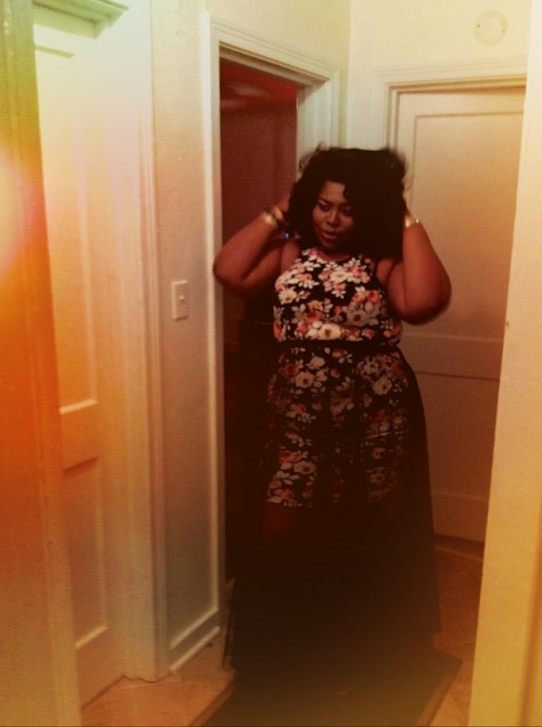 graficallysmart:Sexy. Smart. Goofy AS HE’LL!GET YOU ONE!!Follow Me!ig: smartchicksc: supersmartchick