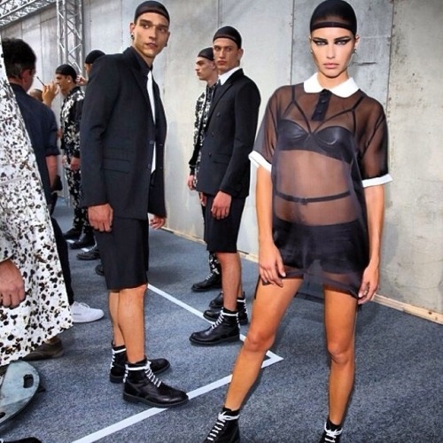 all—white:  Givenchy 2015 Spring/Summer Collection STAY TRILL with ALL WHITE