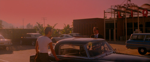 filmbytheframe: A Single Man, 2009 Director - Tom FordCinematography - Eduard Grau What a beautiful 