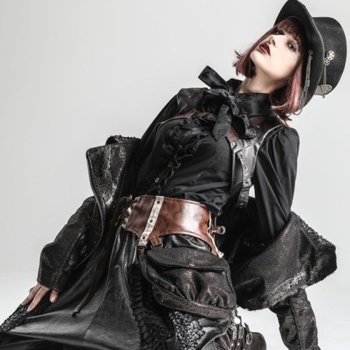 steampunk-and-junk: h.NAOTO h.NAOTO Official