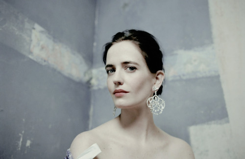 carolpelletier:Eva Green for Violet Magazine
