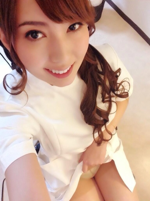 noharie:  Hospital will be such a great place if… :) nurse, pretty,awesome…..  And…u know what i meant :) 😙