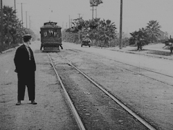 barcarole:Hard Luck, dir. Buster Keaton &amp; Eddie Cline, 1921.