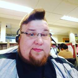 inkandmagic:  Tbh, my Mohawk is ON POINT right now, and I ain’t mad about it. #volume #bearsofinstagram #trustmeihaveamohawk  Always smiling :))))