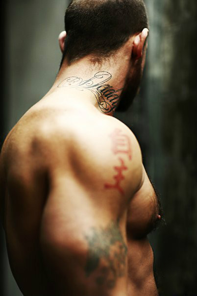 writerbear:  realmenstink:  HOT STUDLY TATS !!!  Jake Deckard