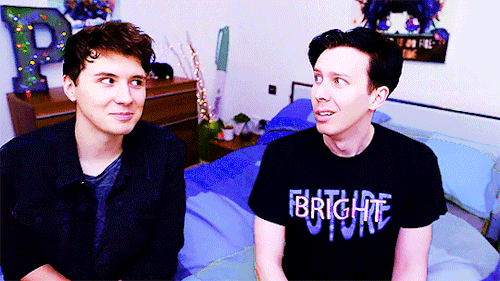 anenergeticwarrior:7 days of happiness: 5/7 although [pinof] was filmed in 2009 so...we’re all dying