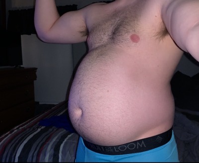 beerbellyguy-deactivated2022021:I’m all belly nowadays 