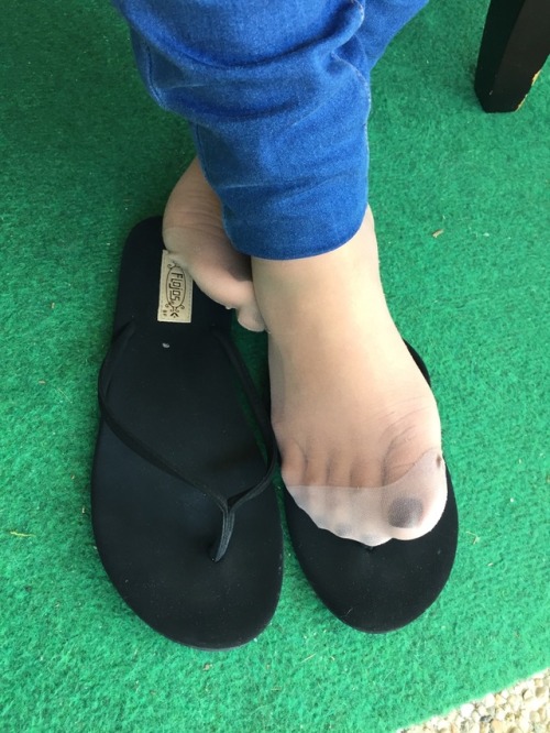 Wifey nylon tan ankle socks with jeans